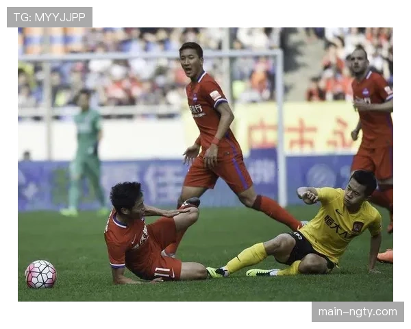 中游球队主场优势策略 防守反击成抢分关键